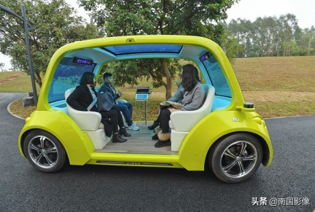 南宁：5G智能无人驾驶“神车”亮相景区，游客可免费试乘体验！