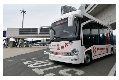 “中国制造”无人驾驶客车首次驶入日本,开启“智慧机场”服务