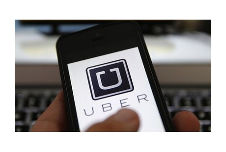 Uber与卡内基机器人实验室研发自动驾驶汽车