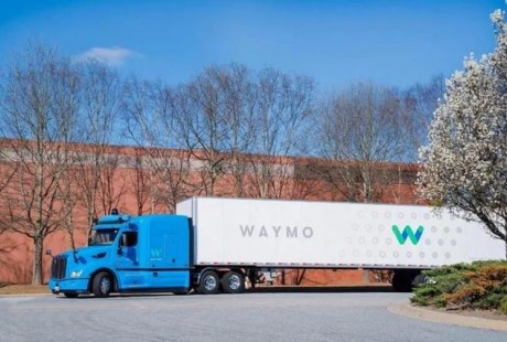 Waymo自动驾驶卡车复出！