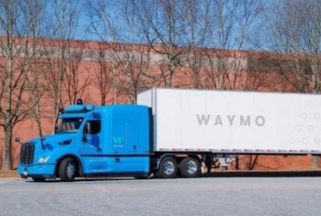 Waymo自动驾驶卡车复出