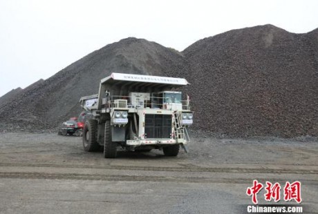 国际首个在用矿卡无人驾驶运输系统在内蒙古研发成功
