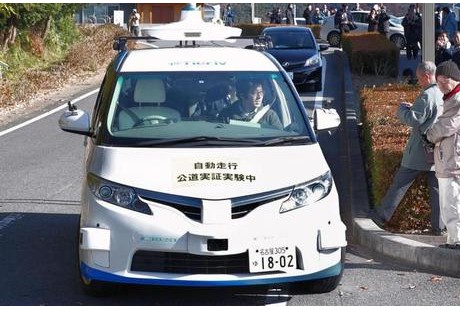 日本要求无人驾驶汽车路测时速不超20公里