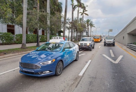 福特宣布启动自动驾驶服务测试 11月起绘制奥斯汀市区街道地图