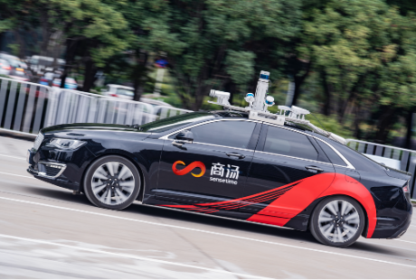 商汤科技自动驾驶汽车驶入浙江交博会，展示未来智慧出行体验