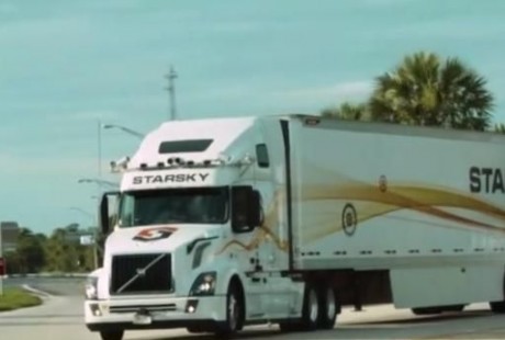 大型卡车也能无人驾驶并进行远程操控