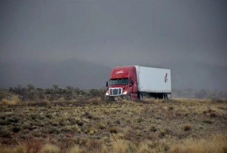 美国节目揭秘图森未来无人驾驶卡车：将成为新的公路之王