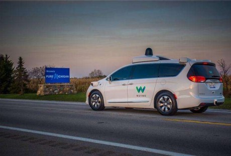 受新冠疫情影响 Waymo宣布暂停运营其自动驾驶车队