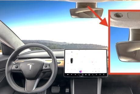 特斯拉Model 3车内摄像头是为无人驾驶出租车预留