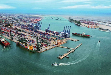 天津港迈入5G时代 加速无人驾驶技术在港口运用