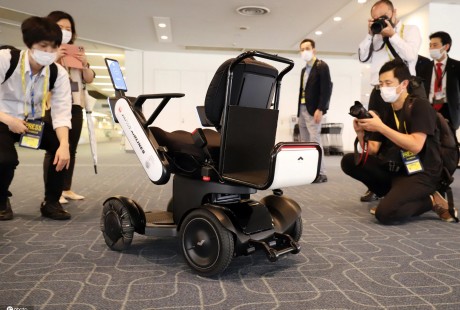 日航推出全球首个自动驾驶轮椅服务