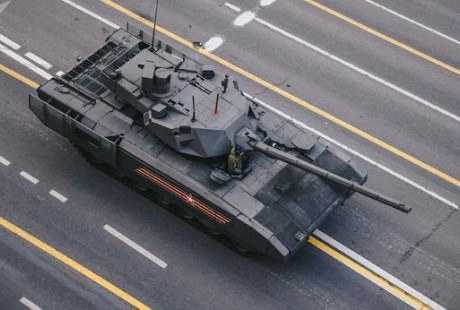 要变无人战车？俄最先进坦克“阿玛塔”测试无人驾驶模式