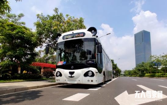 「小车看百度，大车看深兰」，自动驾驶公交驶向千亿蓝海市场