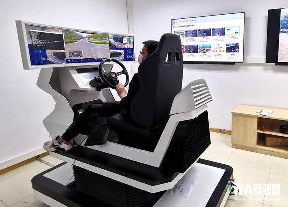 山东首个园区内载人无人驾驶项目青岛试运营