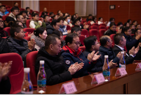 低速无人驾驶产业联盟出席昆明无人车产业交流暨昆明市智能网联汽车实施细则解读会
